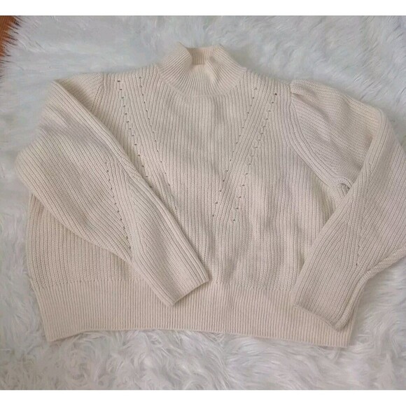 H&M Women's SIze XL Crop Pullover Sweater Sweatshirt And Beanie - Picture 1 of 9
